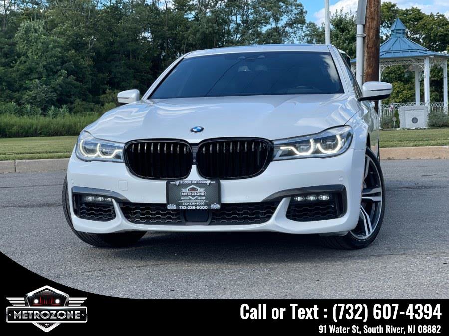 Used 2019 BMW 750i 750i Sedan image 37