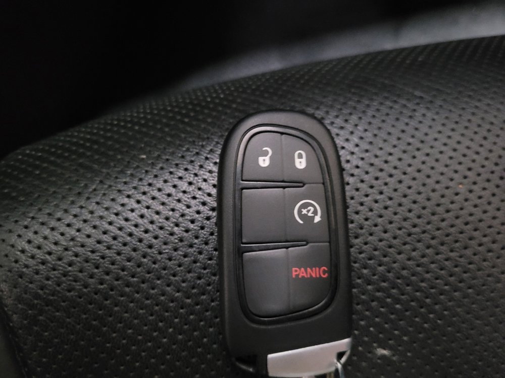 Used 2016 Dodge Charger SXT w/ Plus Group image 32