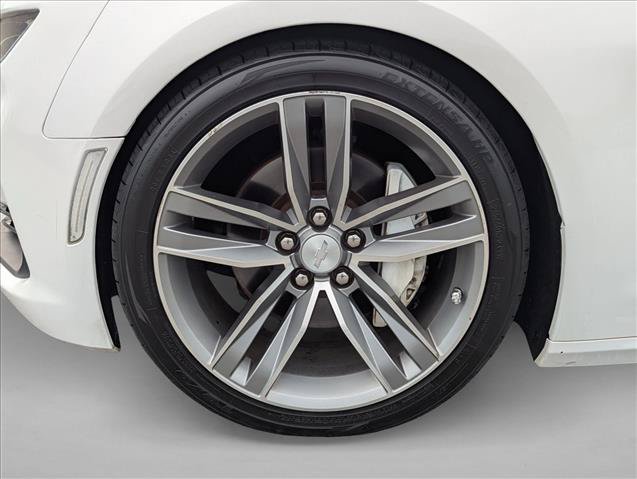 Used 2019 Chevrolet Camaro SS RWD image 9