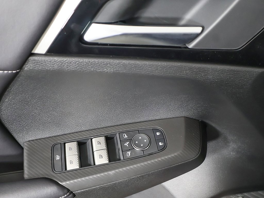 New 2025 Mitsubishi Outlander Trail Edition image 40