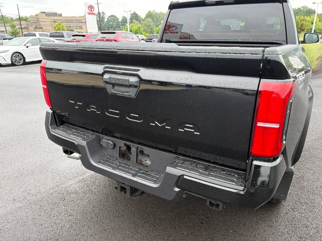 New 2026 Toyota Tacoma TRD Sport AWD/4WD image 3