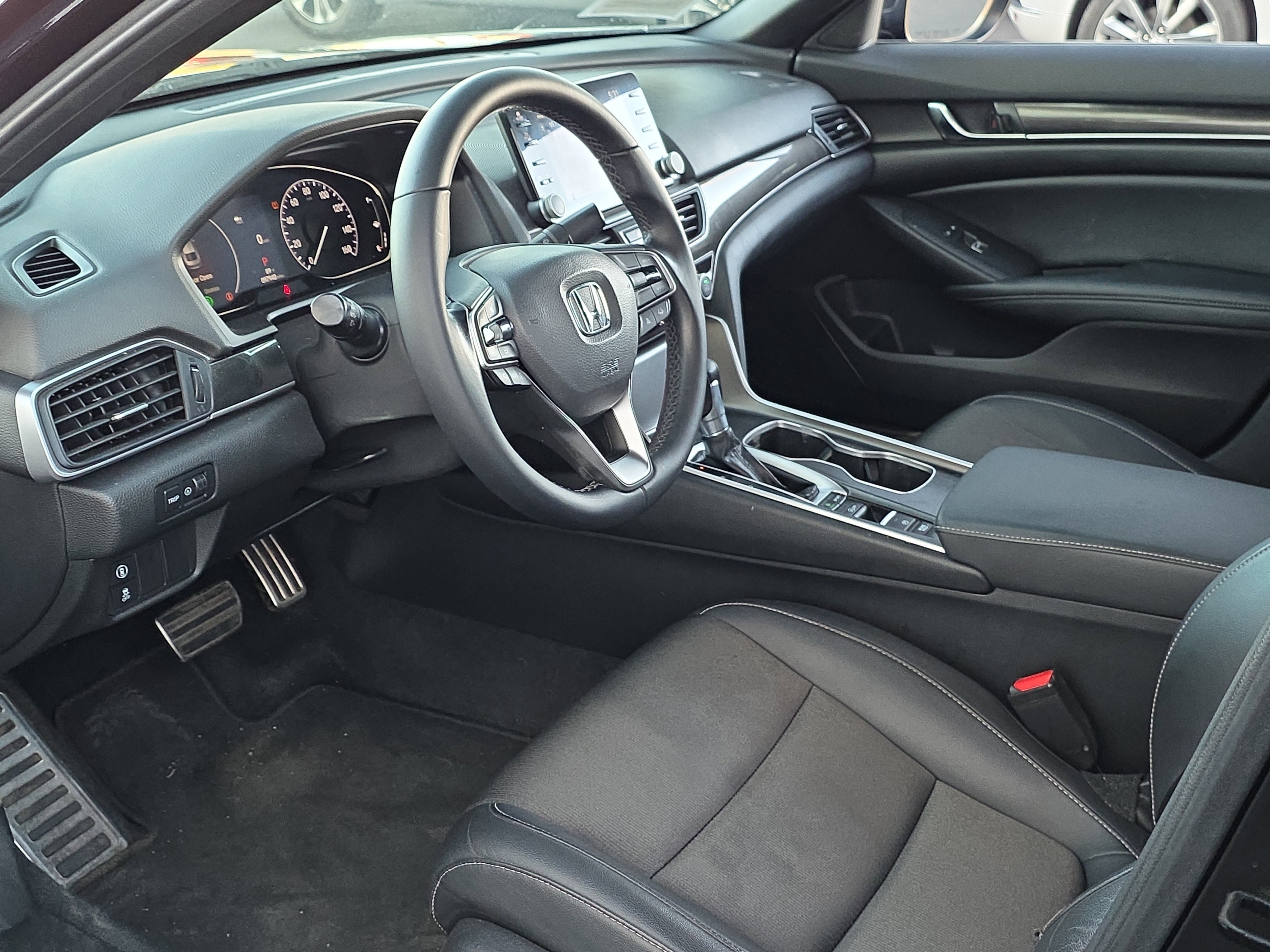 Used 2022 Honda Accord Sport image 10