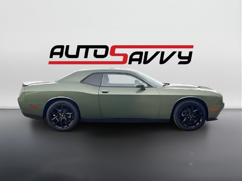 Used 2022 Dodge Challenger SXT w/ Blacktop Package RWD image 8