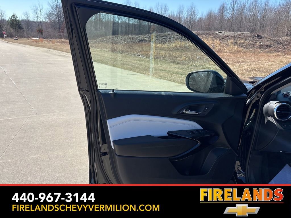 New 2026 Chevrolet Trax LT w/ Driver Confidence Package image 13