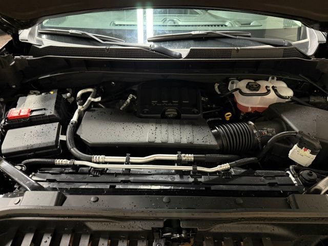 Used 2025 Chevrolet Silverado 1500 Custom AWD/4WD image 40