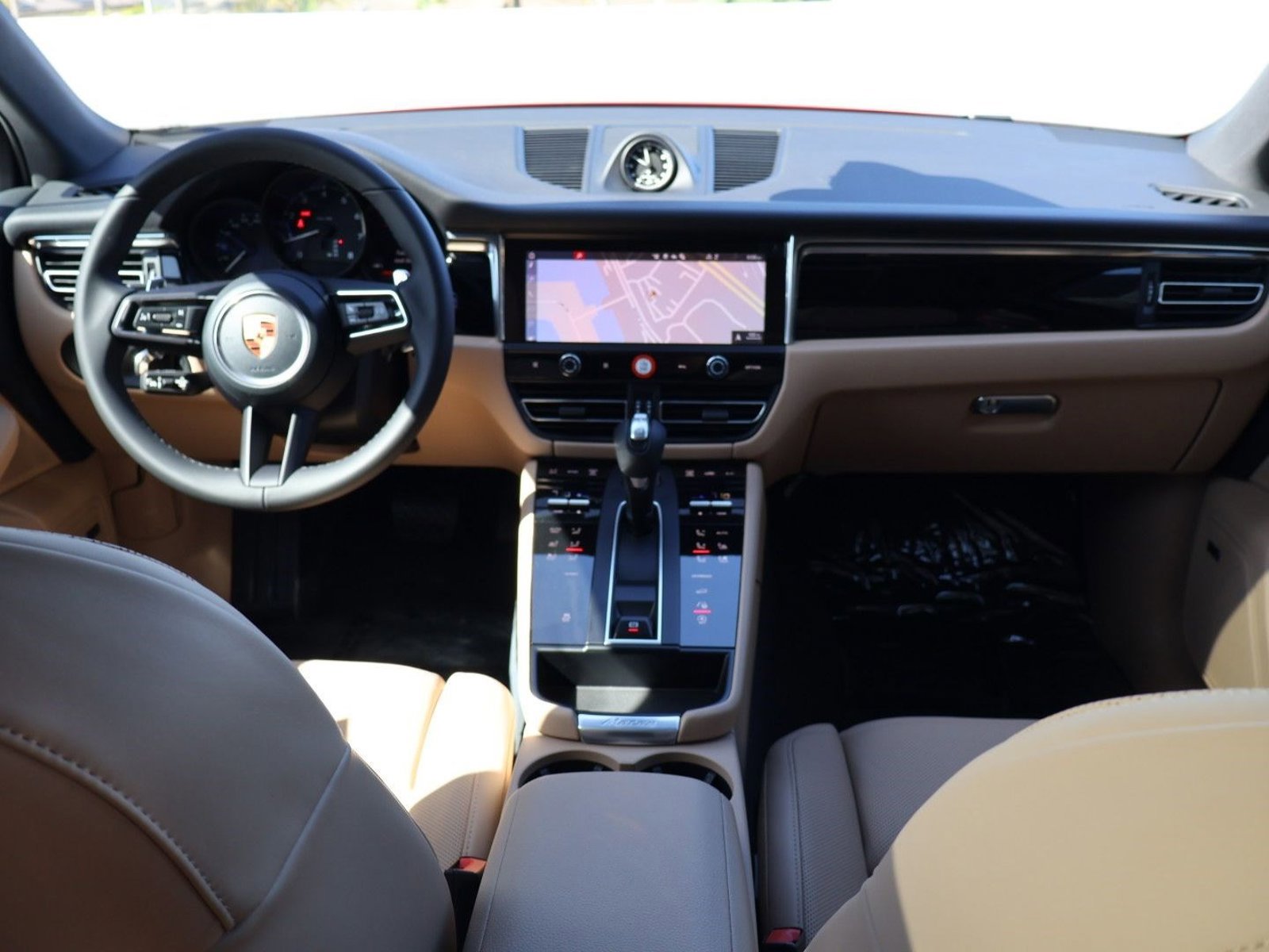 New 2026 Porsche Macan AWD/4WD image 21