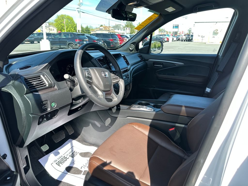 Used 2025 Honda Ridgeline RTL image 9