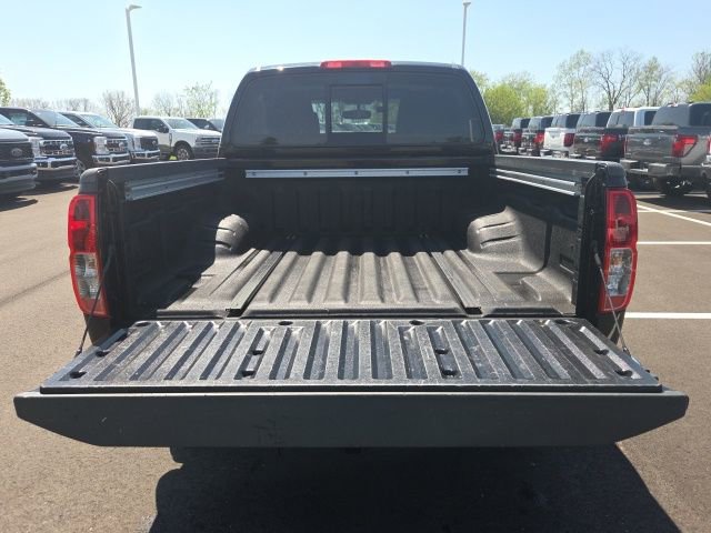 Used 2019 Nissan Frontier SL RWD image 10