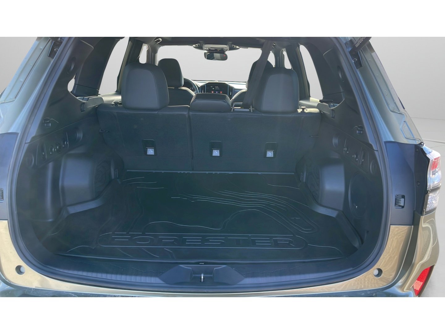 Certified 2025 Subaru Forester Limited w/ Popular Package #1 image 23