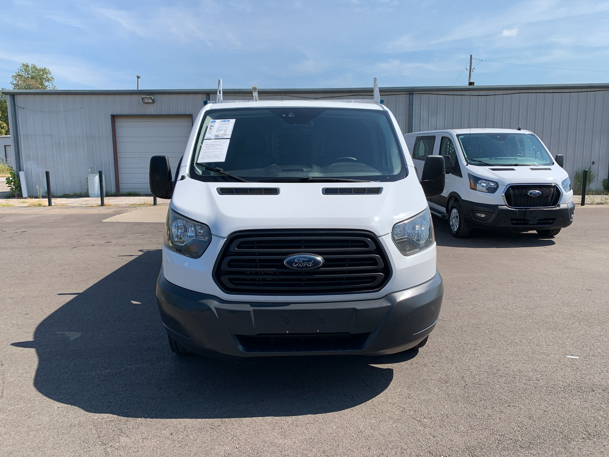 Used 2018 Ford Transit 150 130 Low Roof RWD image 9