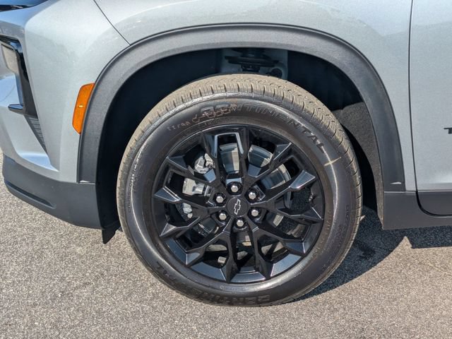 New 2026 Chevrolet Traverse LT w/ Midnight/Sport Edition FWD image 8