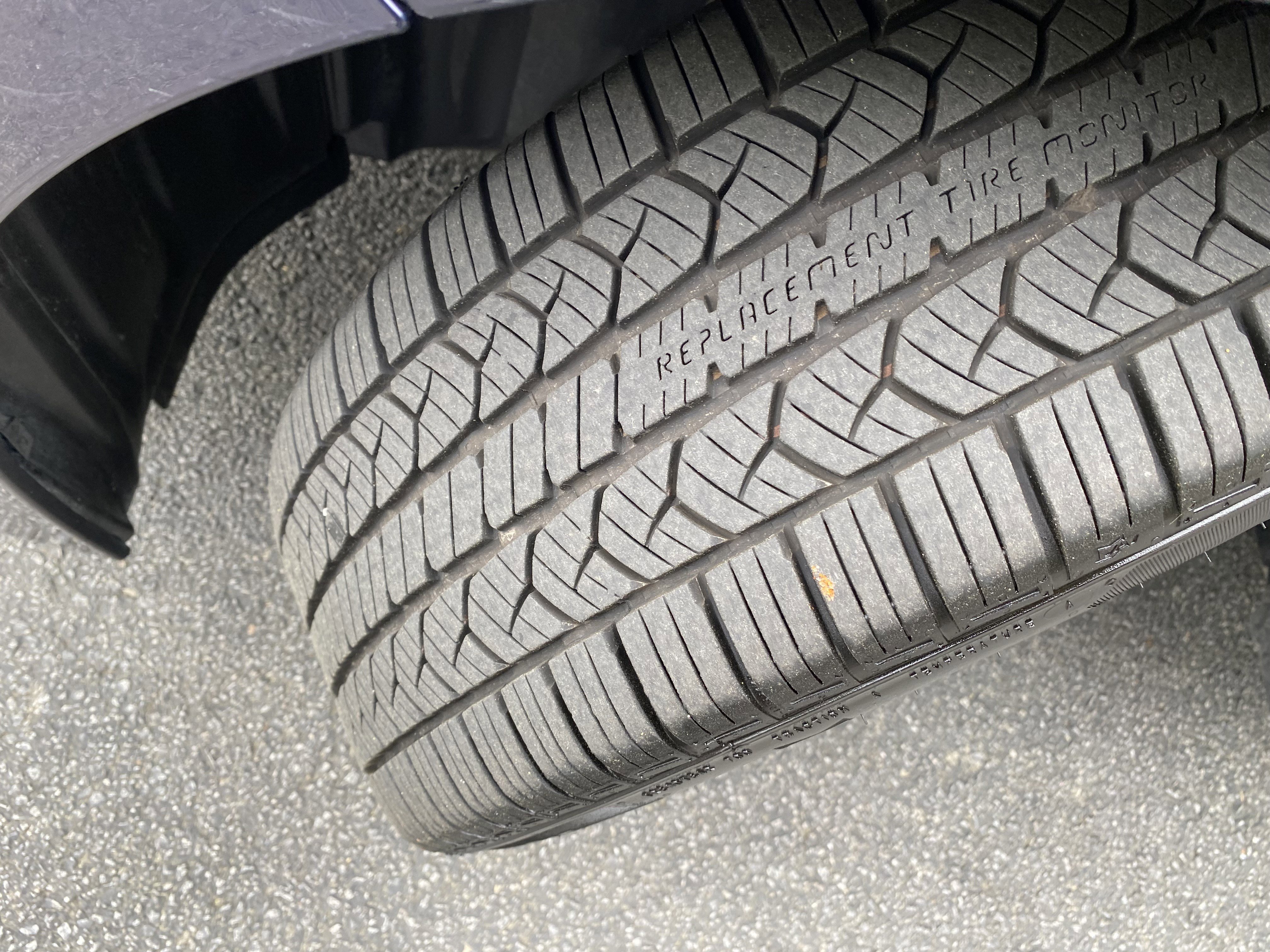 Used 2021 Toyota Corolla LE image 11