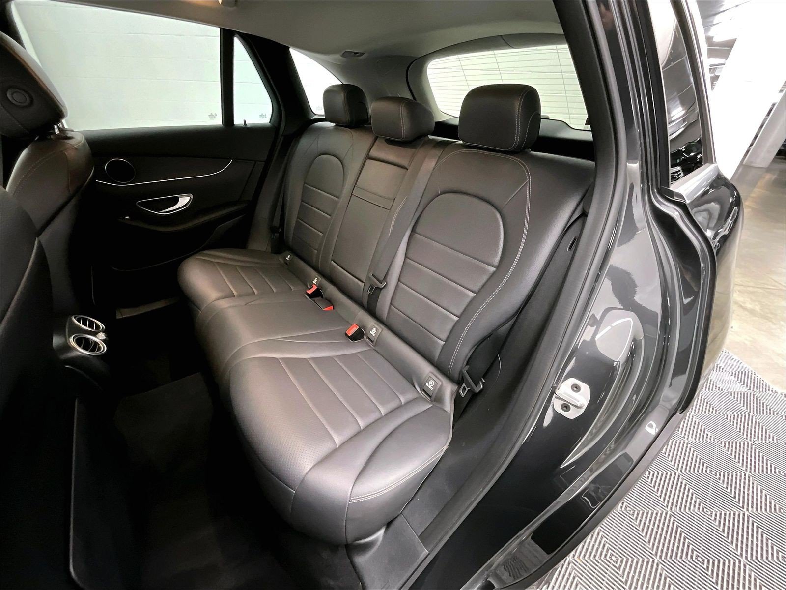 Certified 2022 Mercedes-Benz GLC 300 image 18