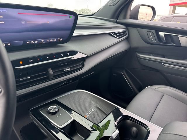 Used 2025 Buick Enclave Preferred image 21