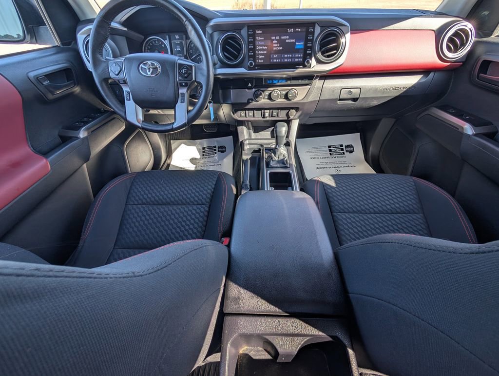 Used 2022 Toyota Tacoma SR5 image 24