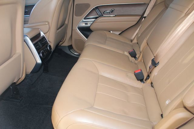 Used 2023 Land Rover Range Rover SE image 25