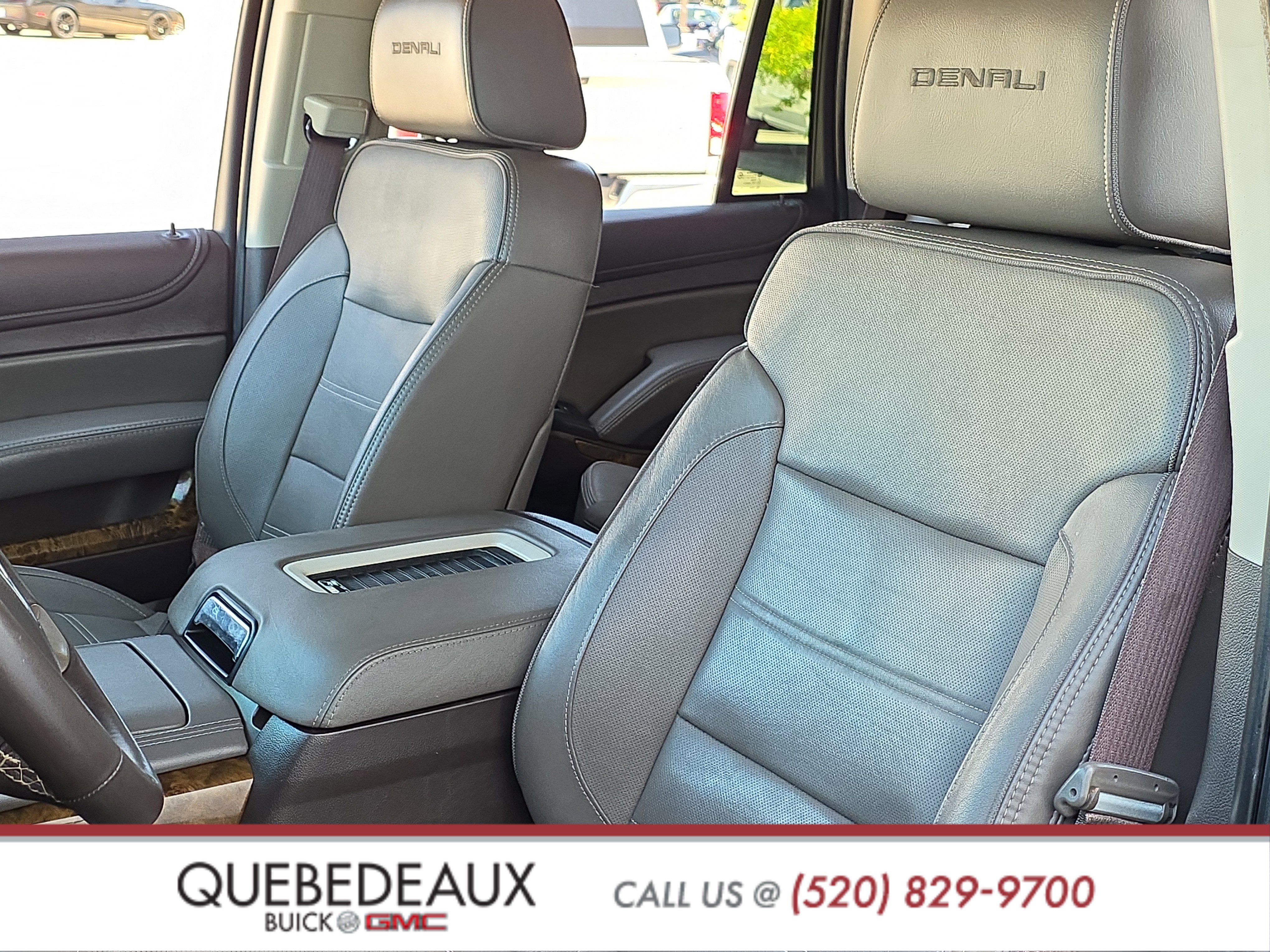 Used 2016 GMC Yukon Denali AWD/4WD image 12
