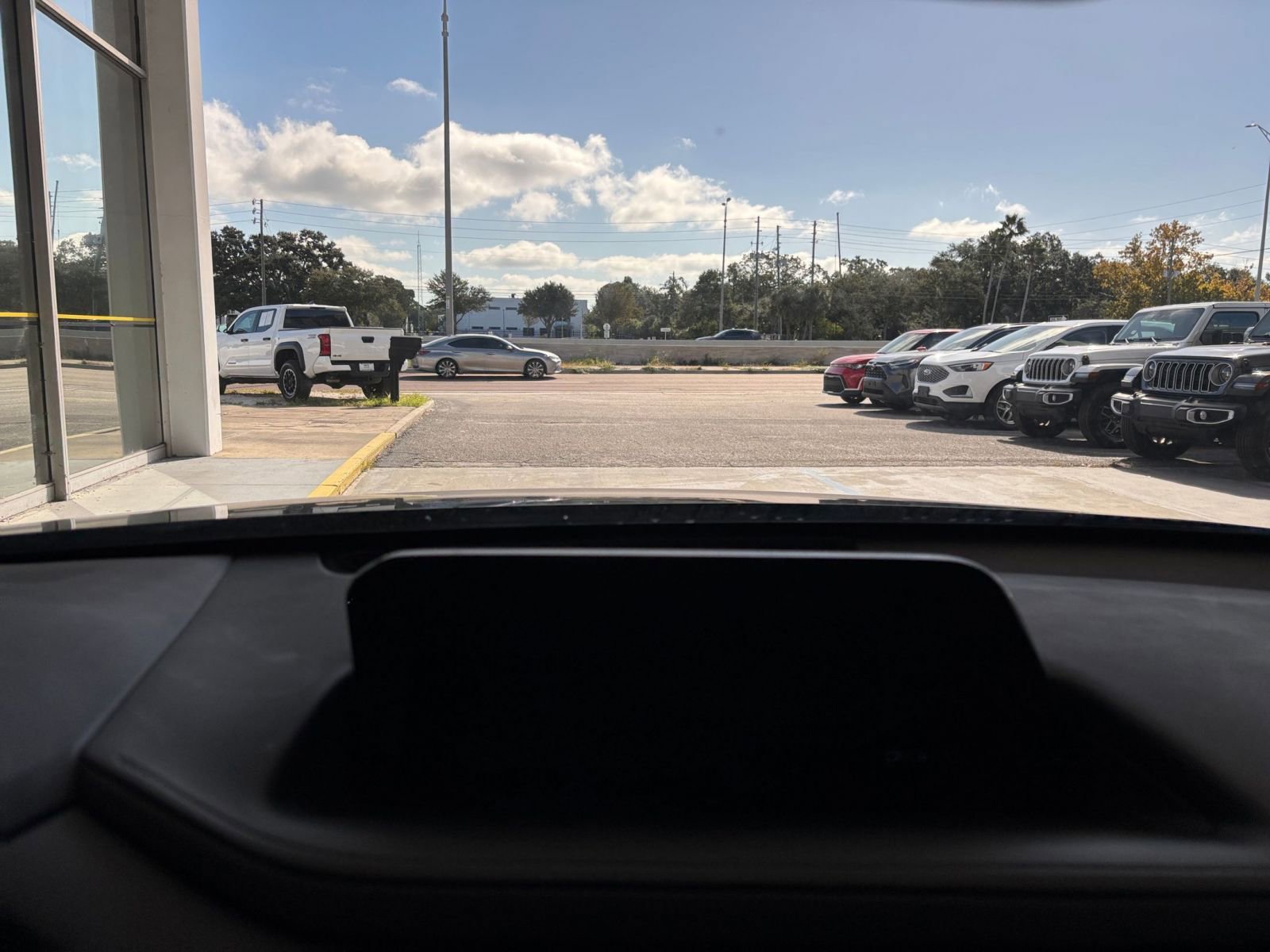 Used 2025 MAZDA CX-30 AWD 2.5 S w/ Select Sport Pkg image 18