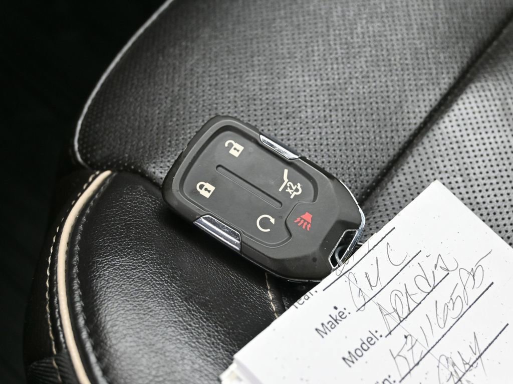 Used 2019 GMC Acadia Denali image 19