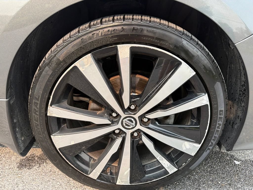 Used 2022 Nissan Altima 2.0 SR FWD image 13