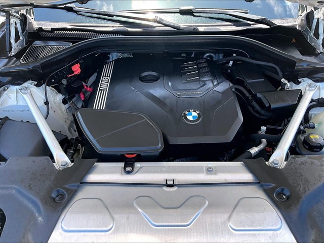 Used 2021 BMW X4 xDrive30i w/ Premium Package AWD/4WD image 11
