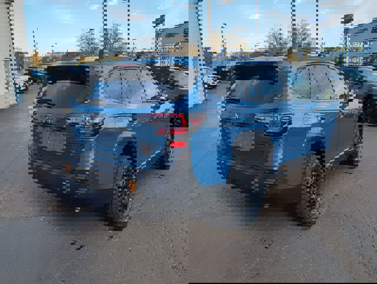 Used 2023 Subaru Outback Wilderness image 7