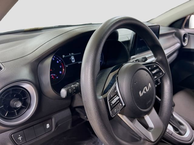 Certified 2023 Kia Forte LXS image 9