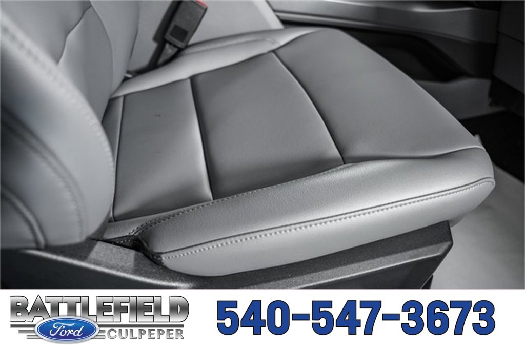 New 2025 Ford F150 Lightning Flash image 34