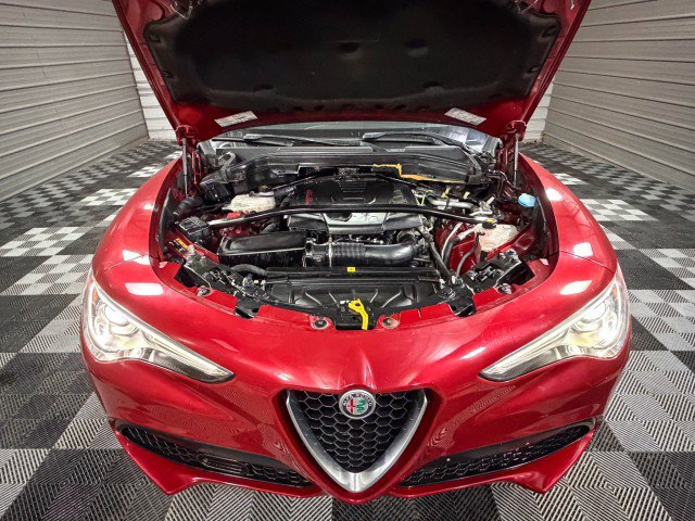 Used 2018 Alfa Romeo Stelvio Ti Sport image 37