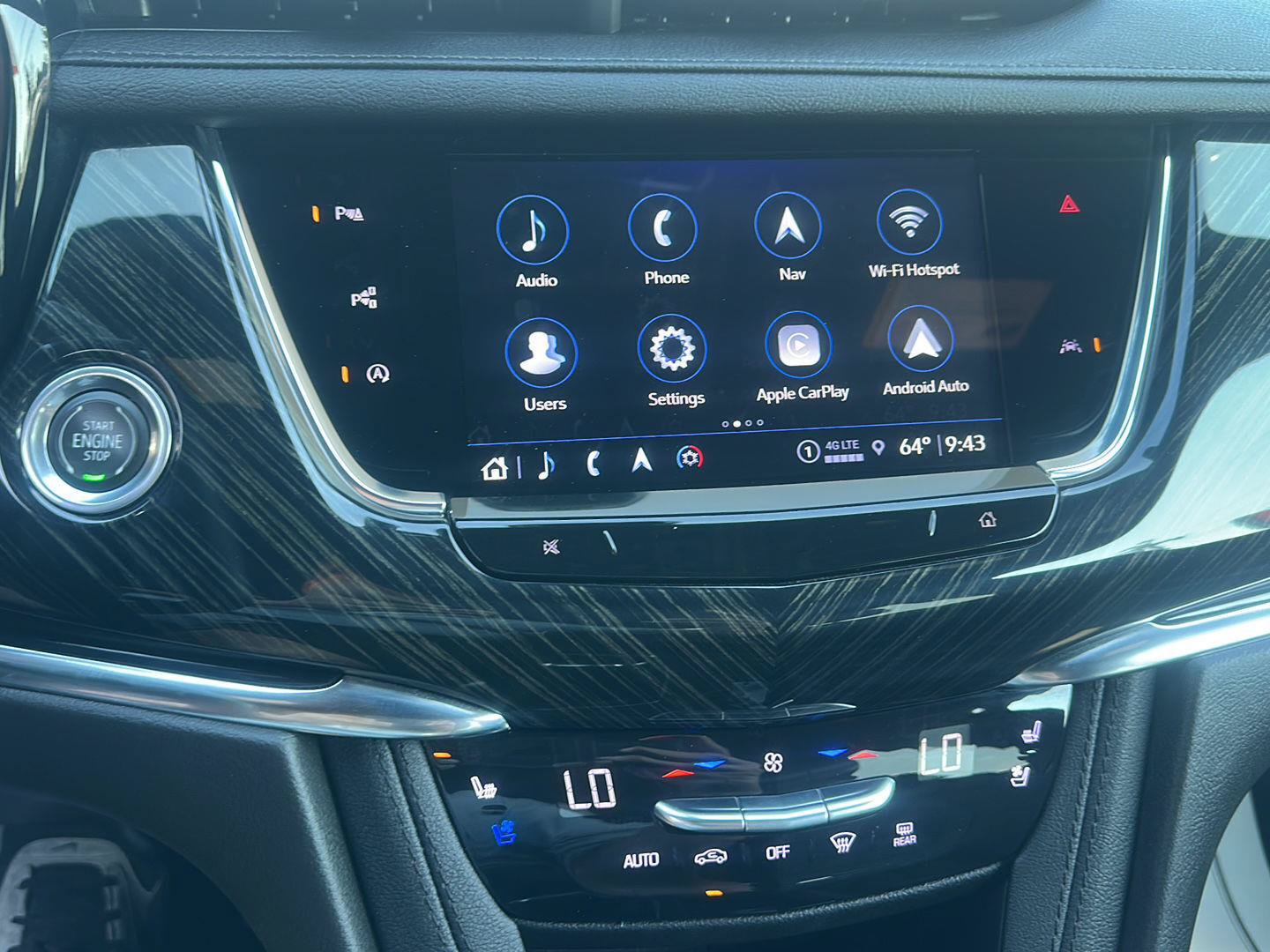 Used 2022 Cadillac XT6 Premium Luxury w/ Technology Package AWD/4WD image 30