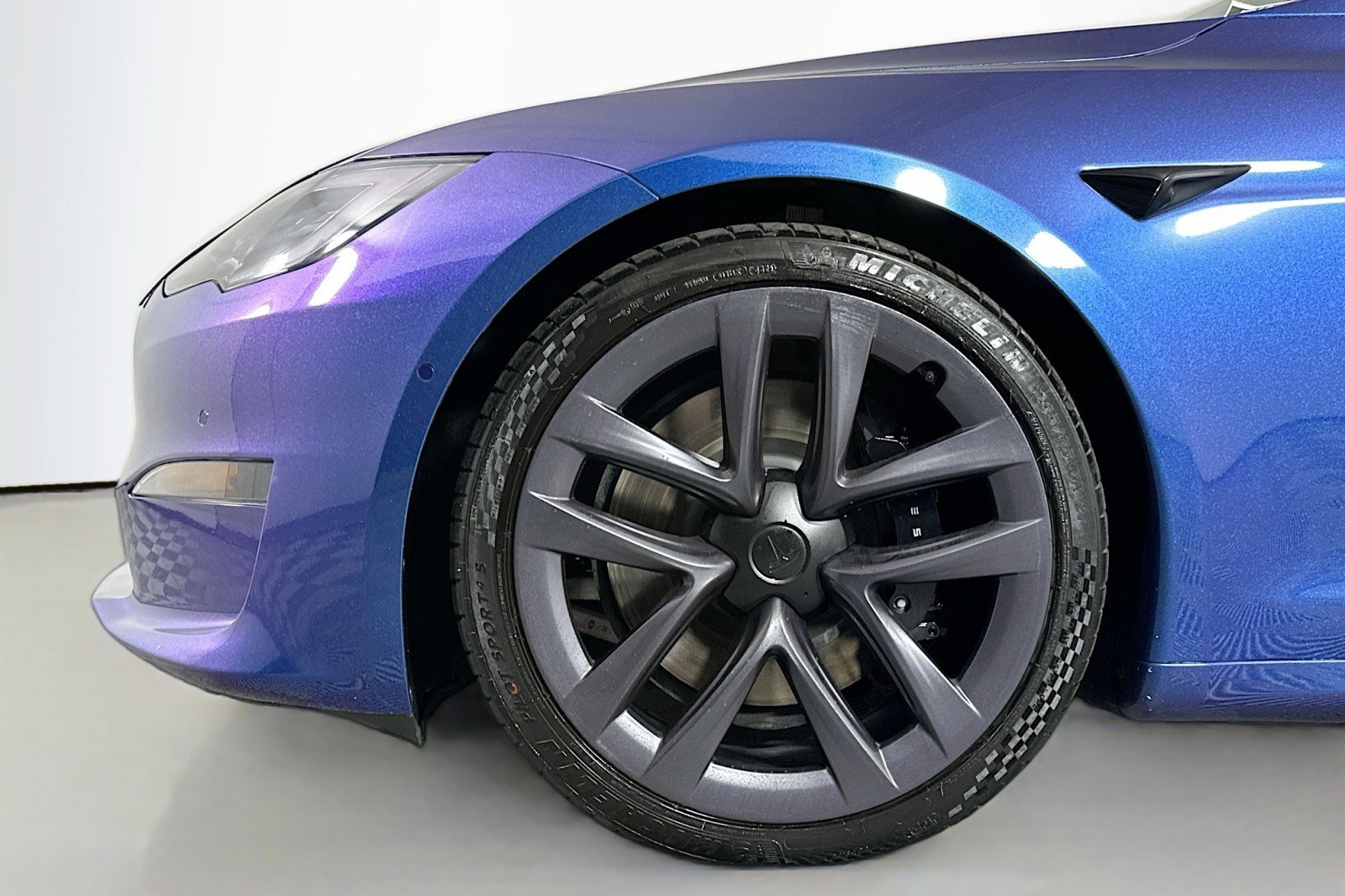 Used 2022 Tesla Model S Plaid AWD/4WD image 12