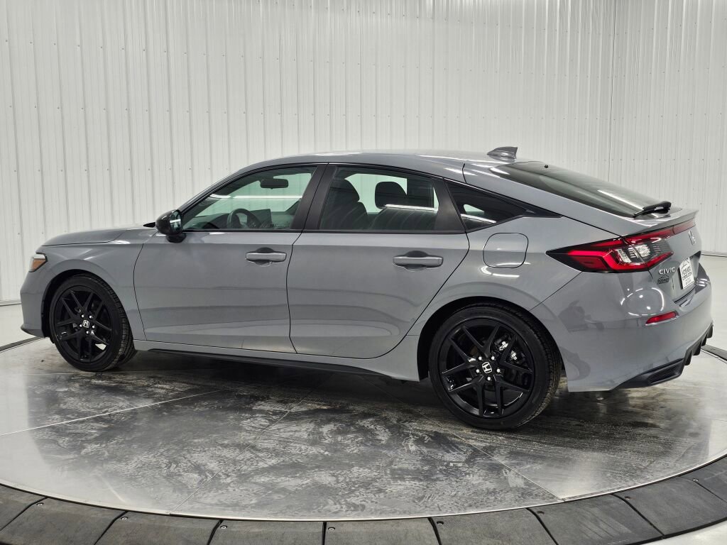 Used 2025 Honda Civic Sport image 3
