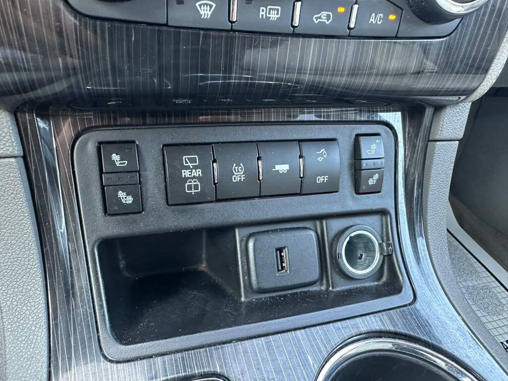 Used 2016 Chevrolet Traverse LT AWD/4WD image 22