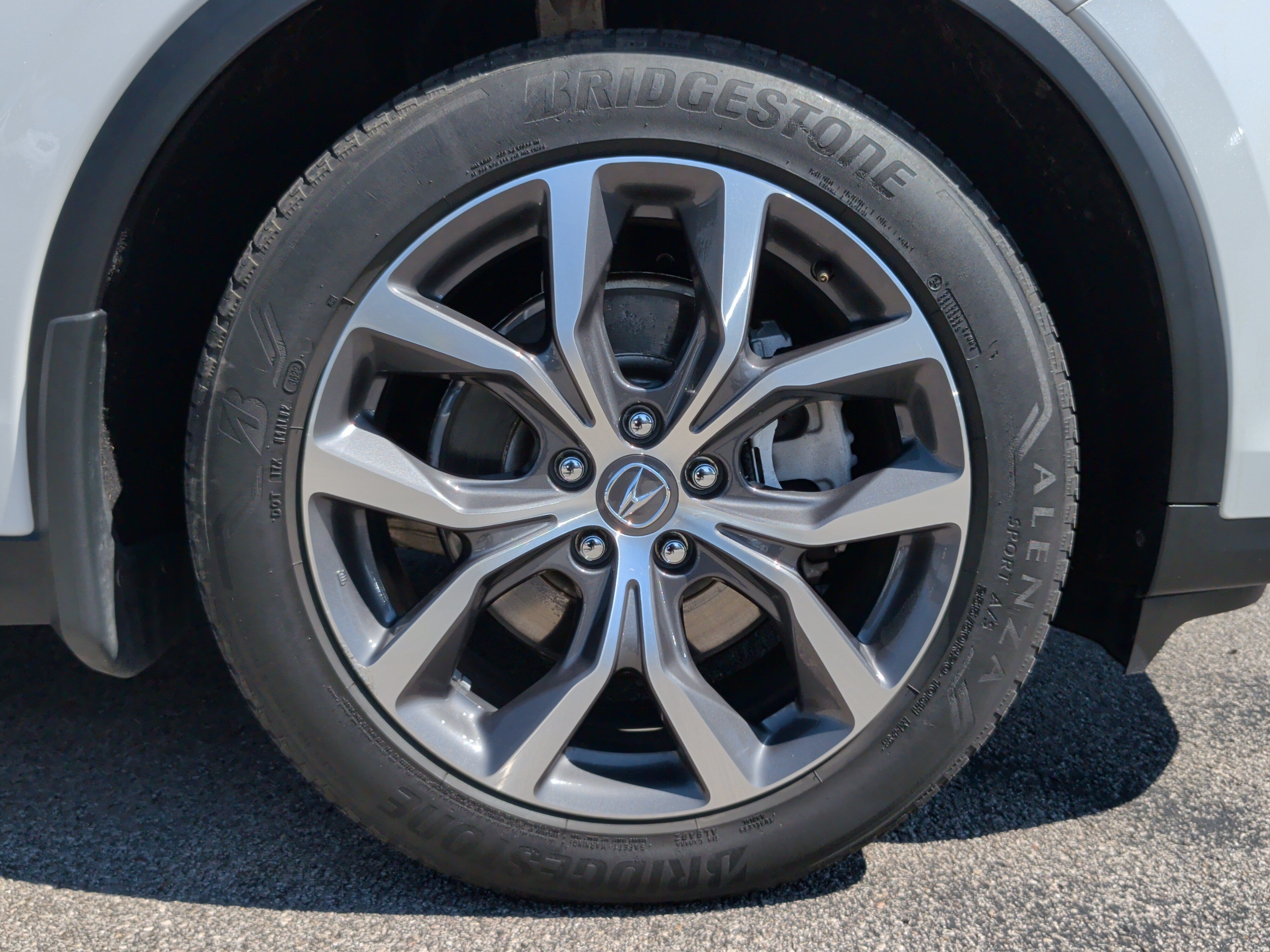 Used 2023 Acura MDX w/ Technology Package FWD image 13