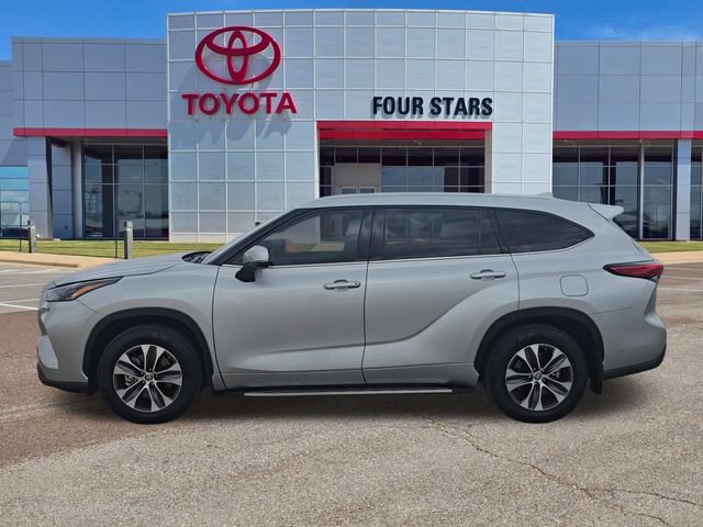 Used 2022 Toyota Highlander XLE
