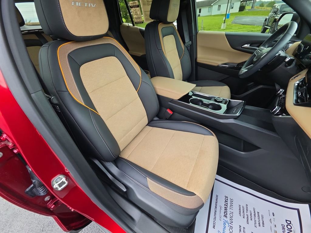 Used 2026 Chevrolet Equinox ACTIV AWD/4WD image 24