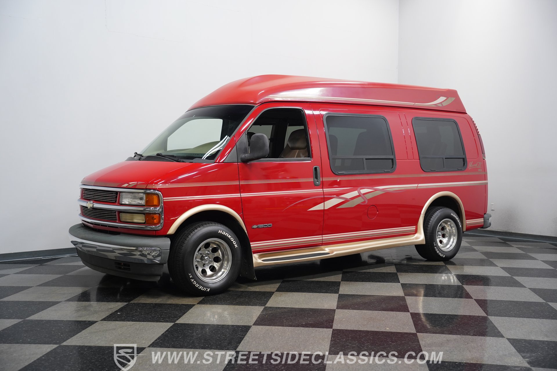 Used 1996 Chevrolet Express 1500 RWD image 7