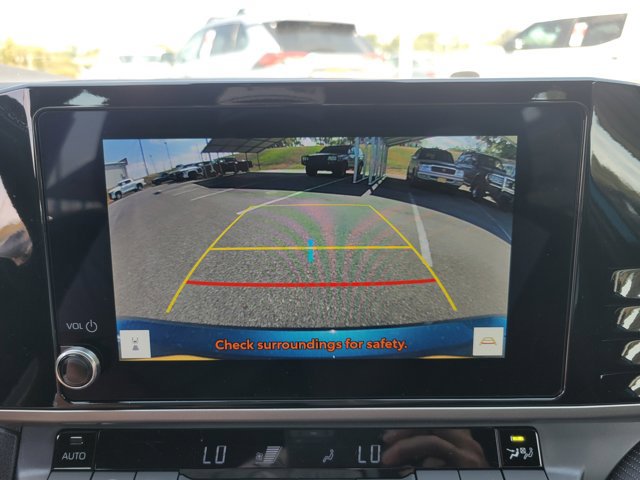 Used 2026 Toyota Camry SE image 9