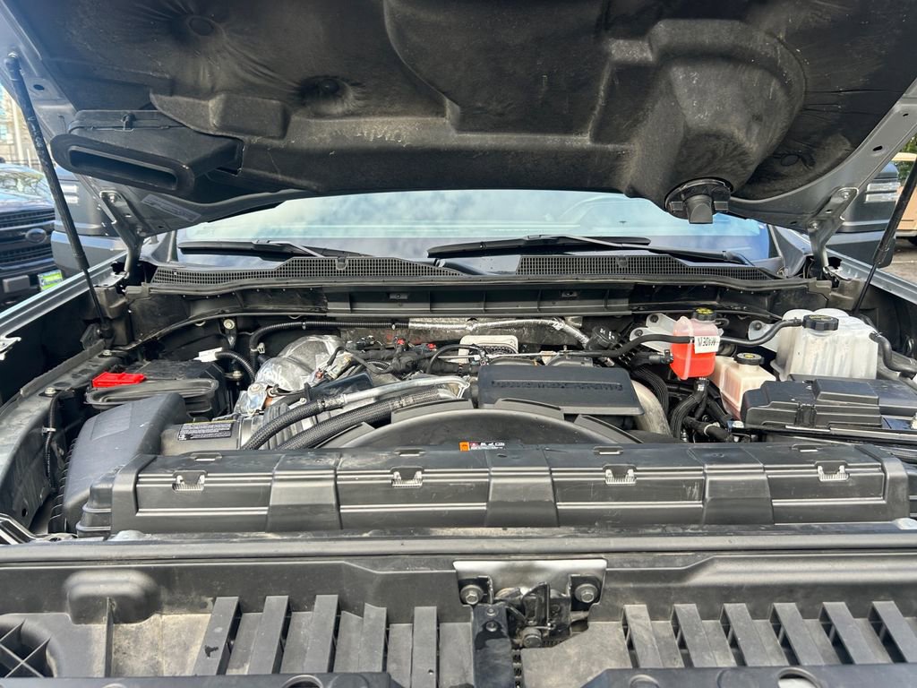 Used 2024 Chevrolet Silverado 2500 LT w/ Convenience Package image 29