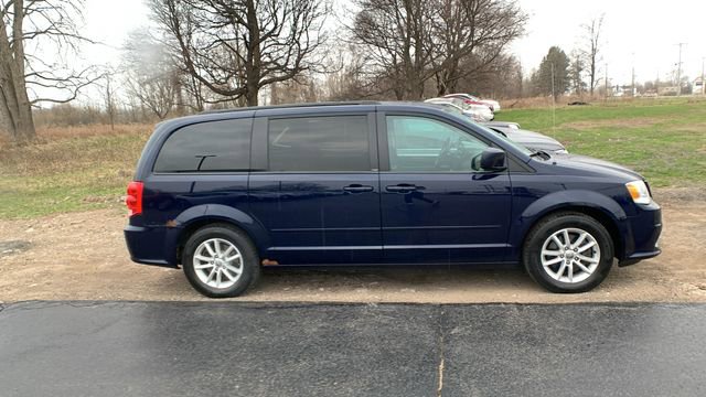 Used 2014 Dodge Grand Caravan SXT w/ Security Group image 2