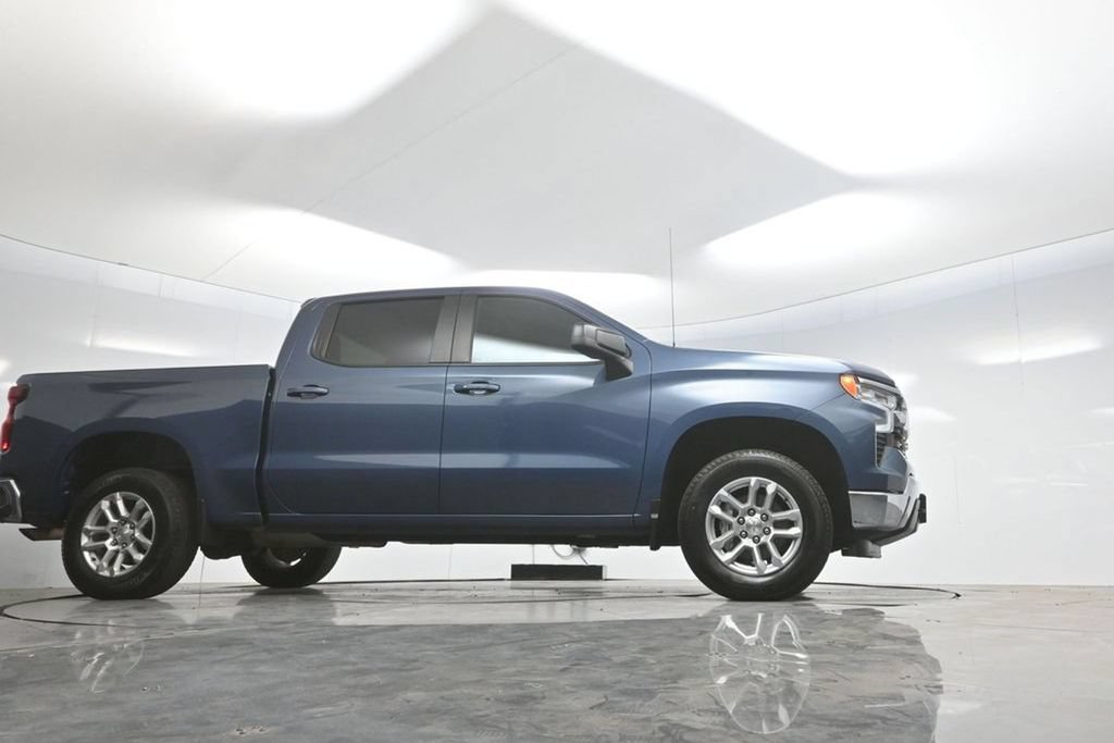 Used 2024 Chevrolet Silverado 1500 LT AWD/4WD image 61