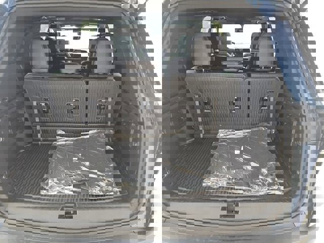 New 2026 Chevrolet Traverse LT w/ Sun and Wheel Package image 11