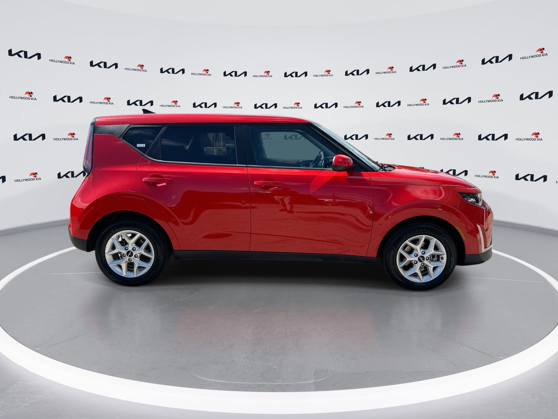 Used 2024 Kia Soul LX w/ Option Group 015 image 9
