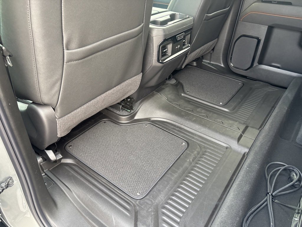 New 2026 GMC Sierra 1500 AT4 w/ AT4 Premium Package image 13