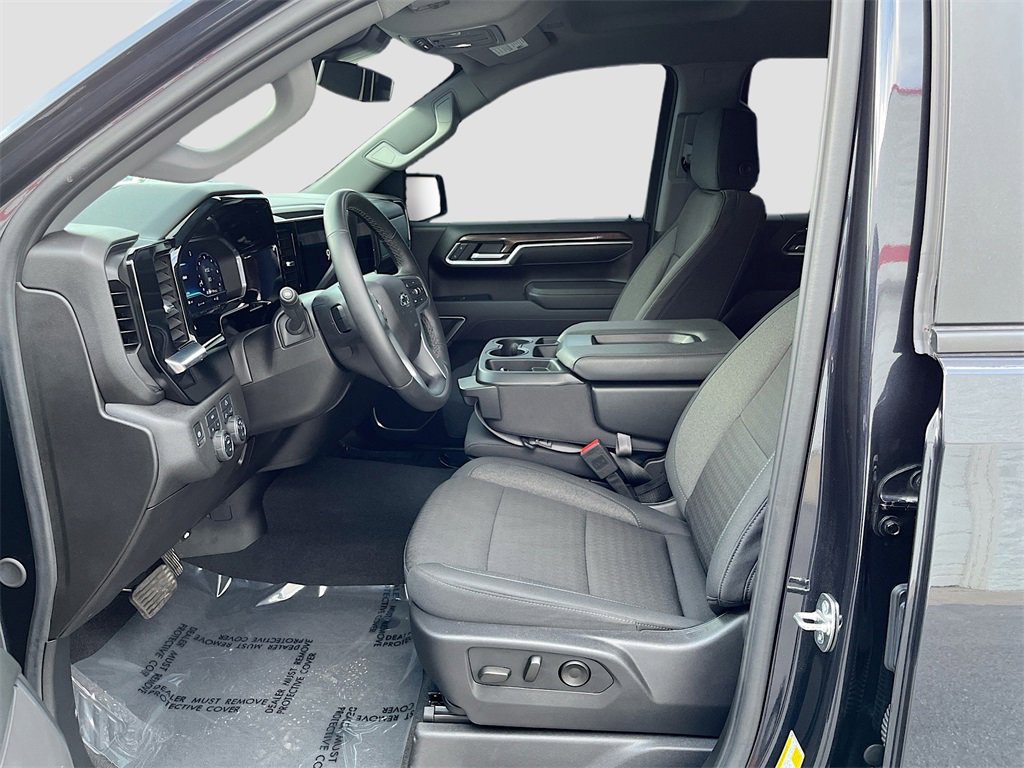 Used 2024 Chevrolet Silverado 1500 RST image 21