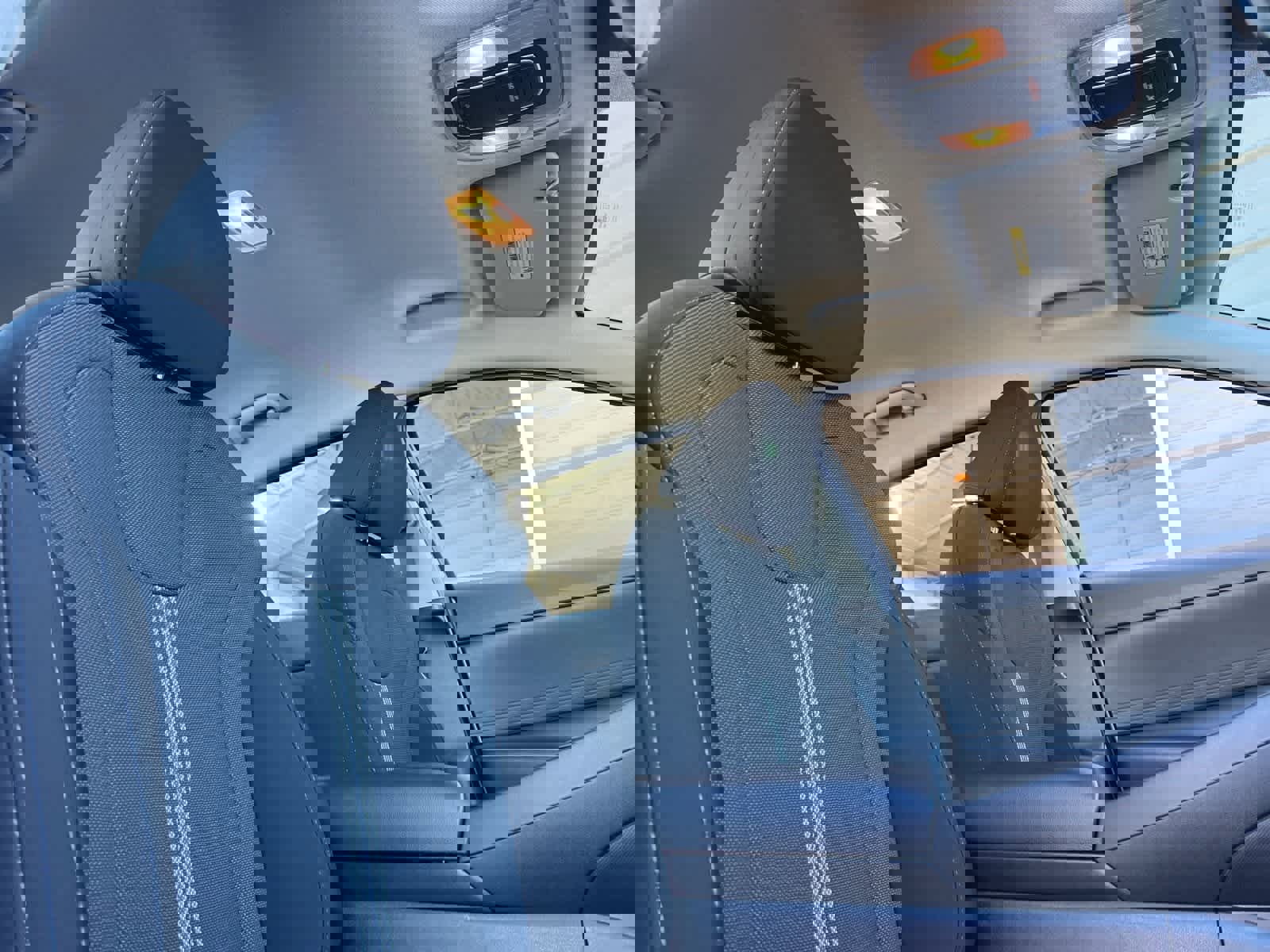 Certified 2023 Hyundai Elantra SE image 17