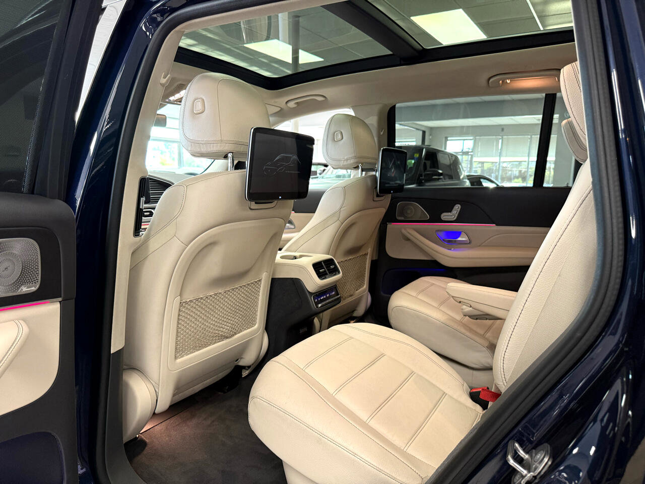 Used 2020 Mercedes-Benz GLS 450 4MATIC image 12