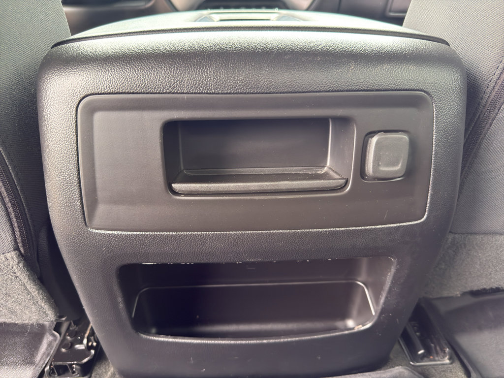 Used 2018 Chevrolet Silverado 1500 LT w/ All Star Edition image 32