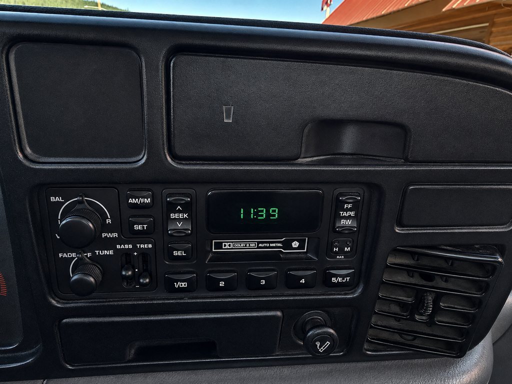 Used 1995 Dodge Ram 2500 Truck 4x4 Regular Cab image 9