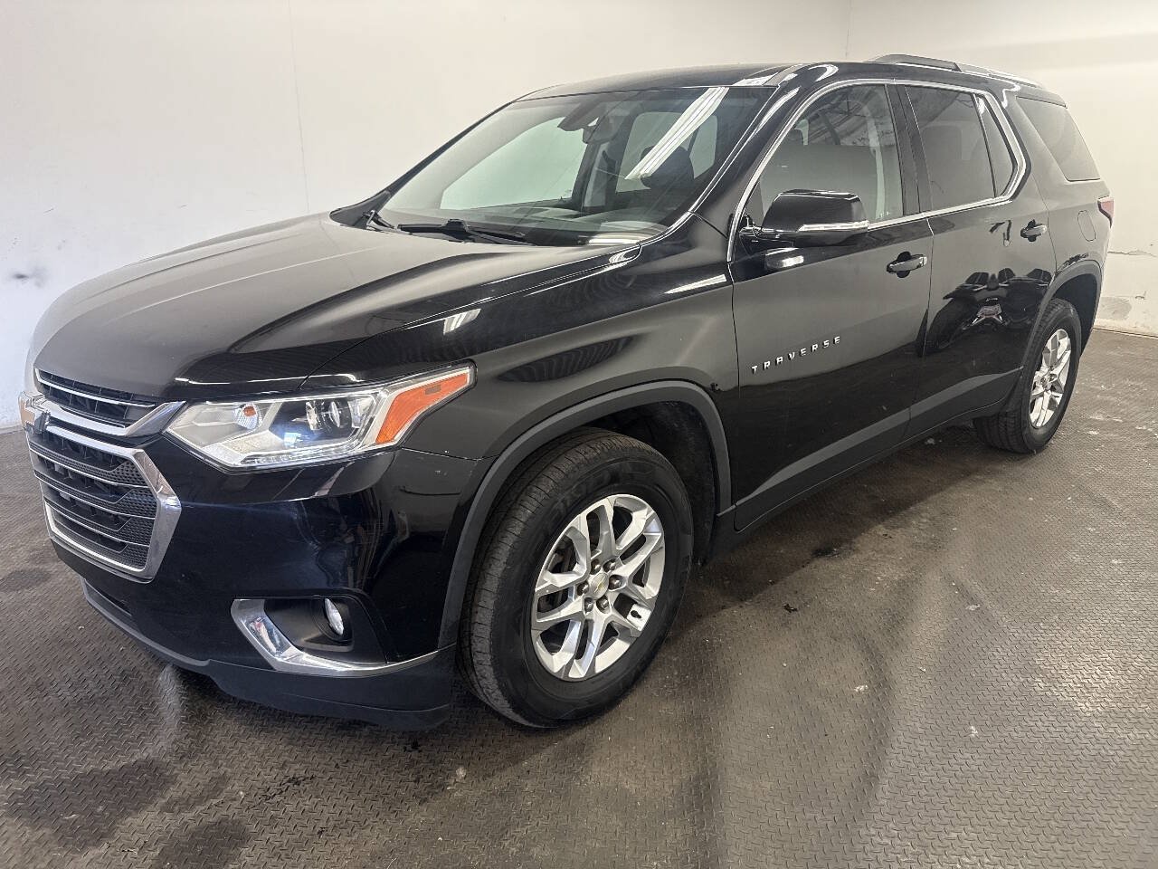 Used 2018 Chevrolet Traverse LT